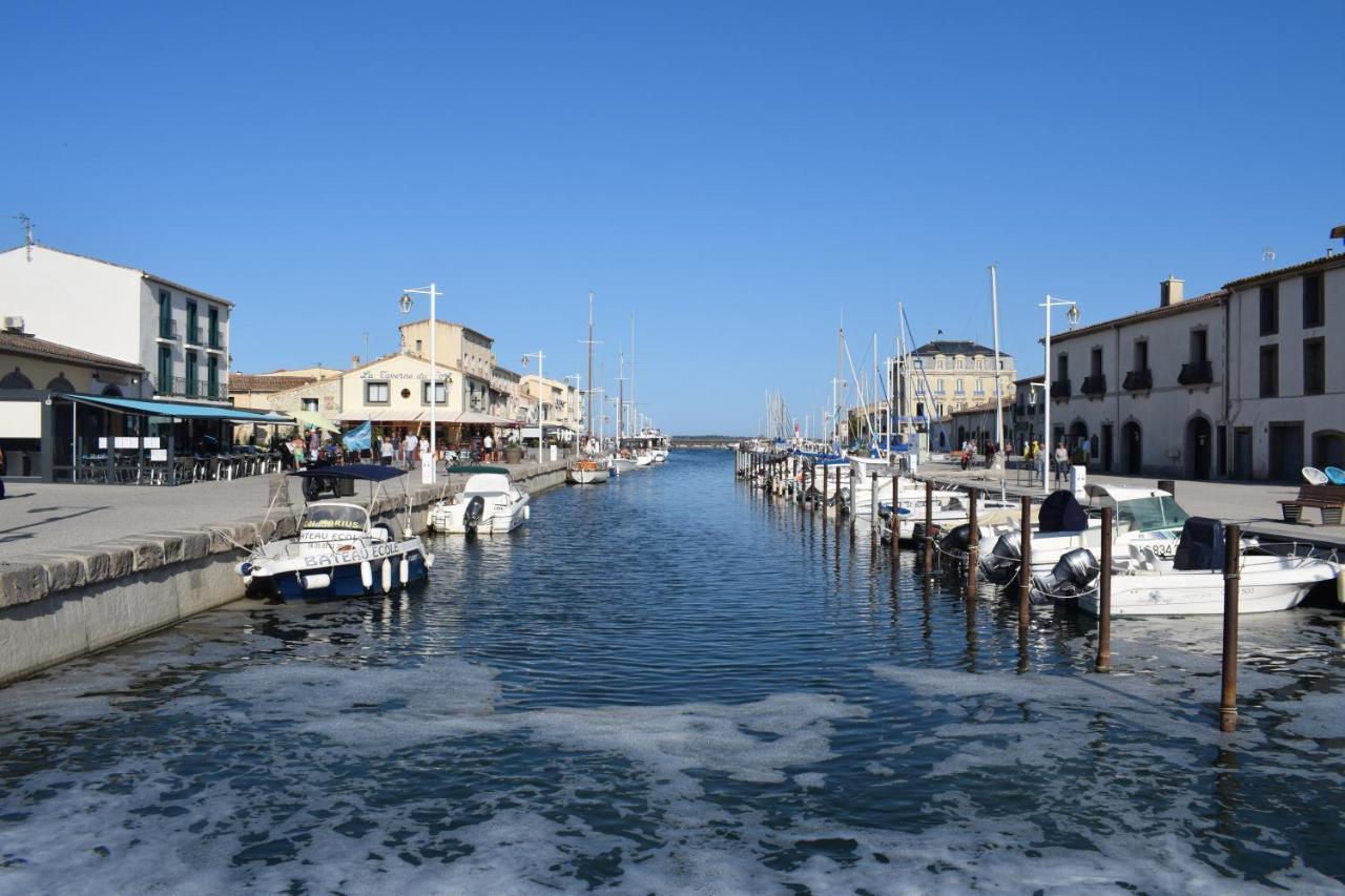Les Jasmins Panzió Marseillan Kültér fotó